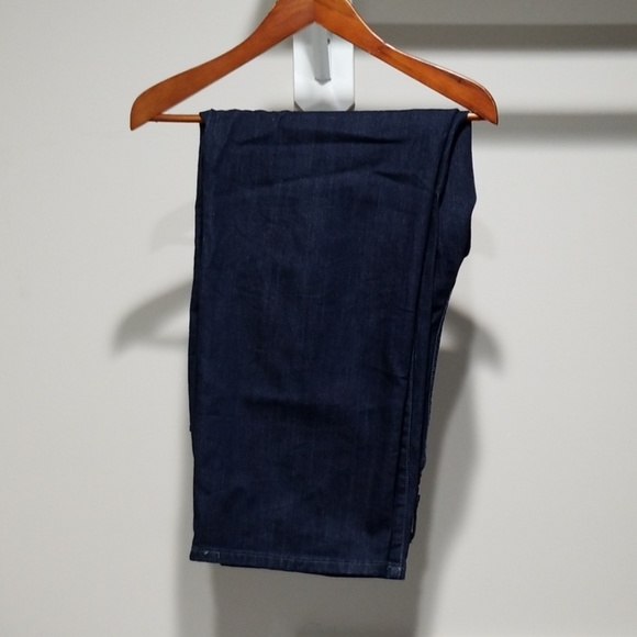 Jeans - Picture 2 of 3